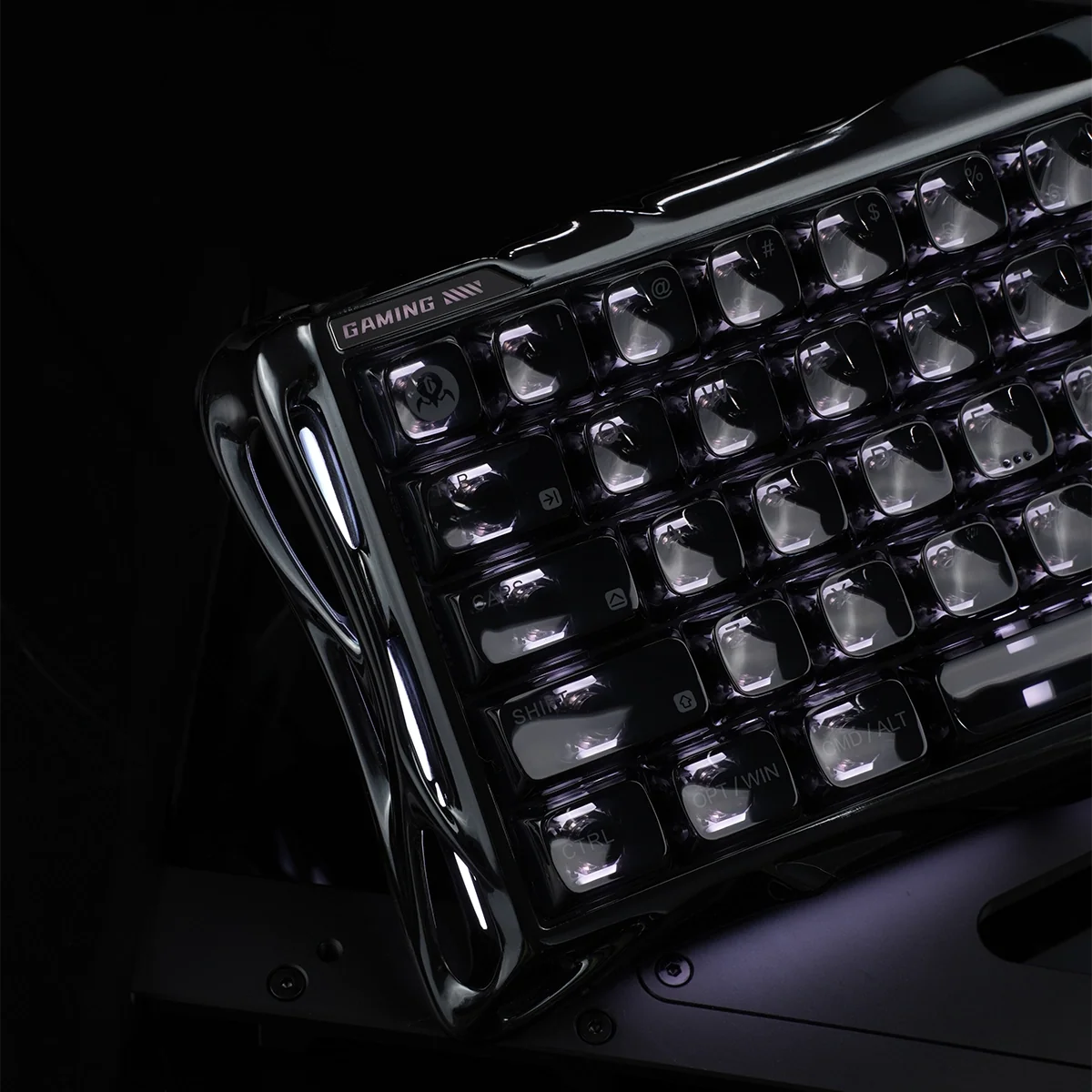 Mercury V60 Ultra - Obsidian Black